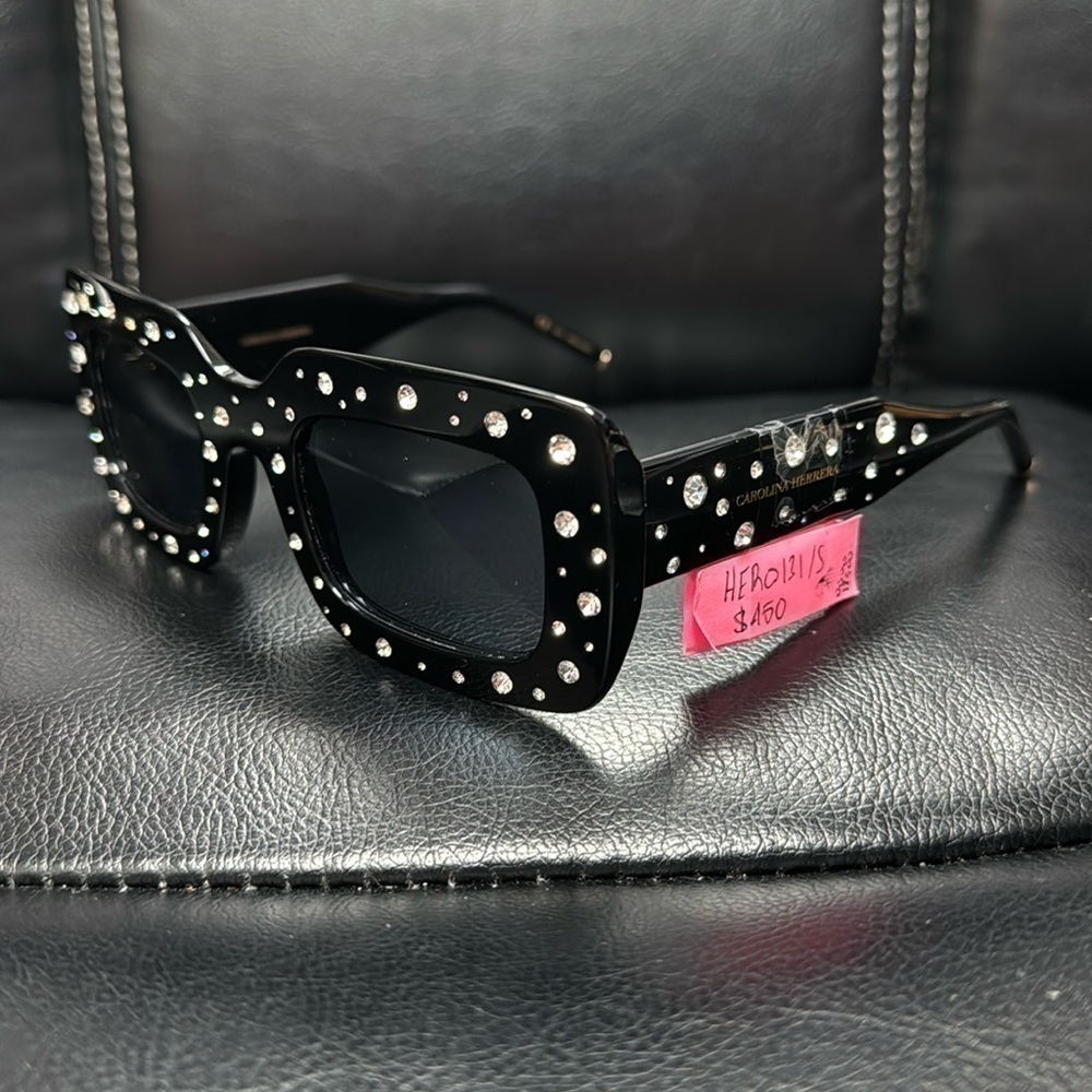 Carolina Herrera HER 0131/S Sunglasses for women brand new $450 retail